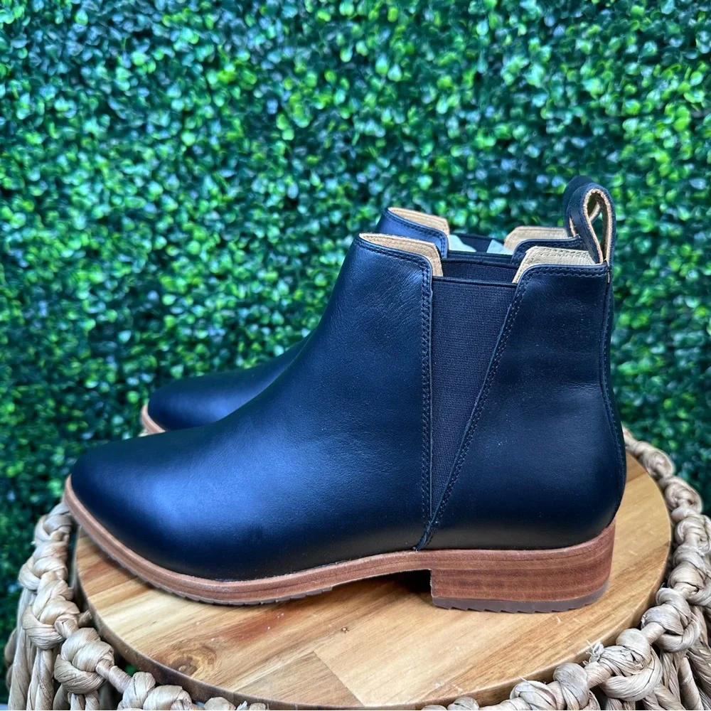 New‎ no box  Nisolo x Anthropologie Eva Everyday  Chelsea boots in black